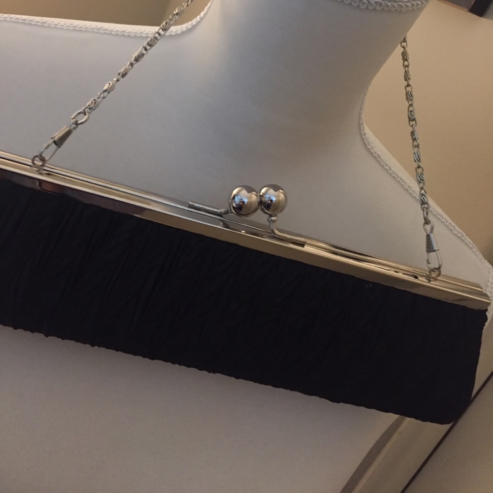 Small black clutch/strap evening purse